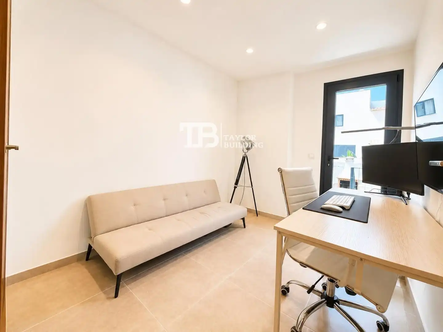 Flat for sale in  Palma de Mallorca  with Air Conditioner, Heating and Private garden
