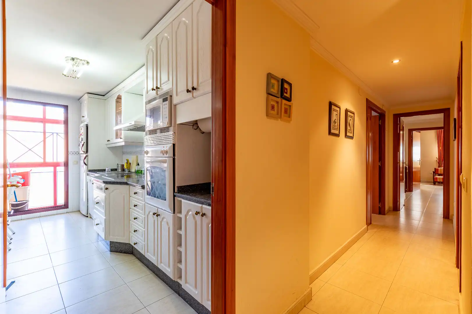 Appartamento con terrazza in vendita a Calle Doctor Rodríguez de la Fuente, imagen 2