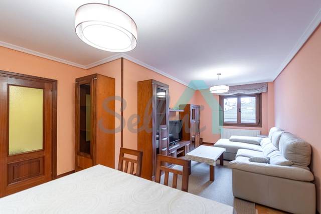 Piso en Alquiler en De María Neira en La Ería