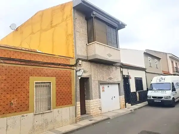 Adossat en venda a Calle Santa Maria De La Cabeza