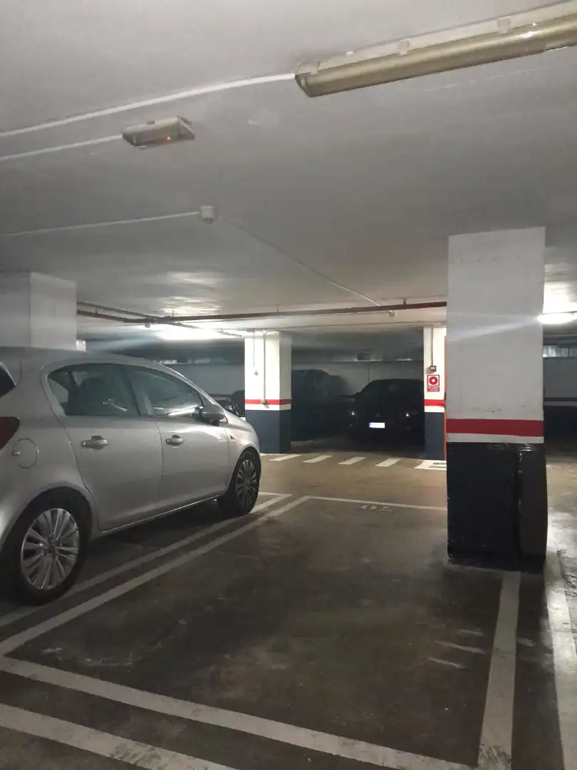 Einzelparkplatz zur Miete in Sant Andreu, imagen 4