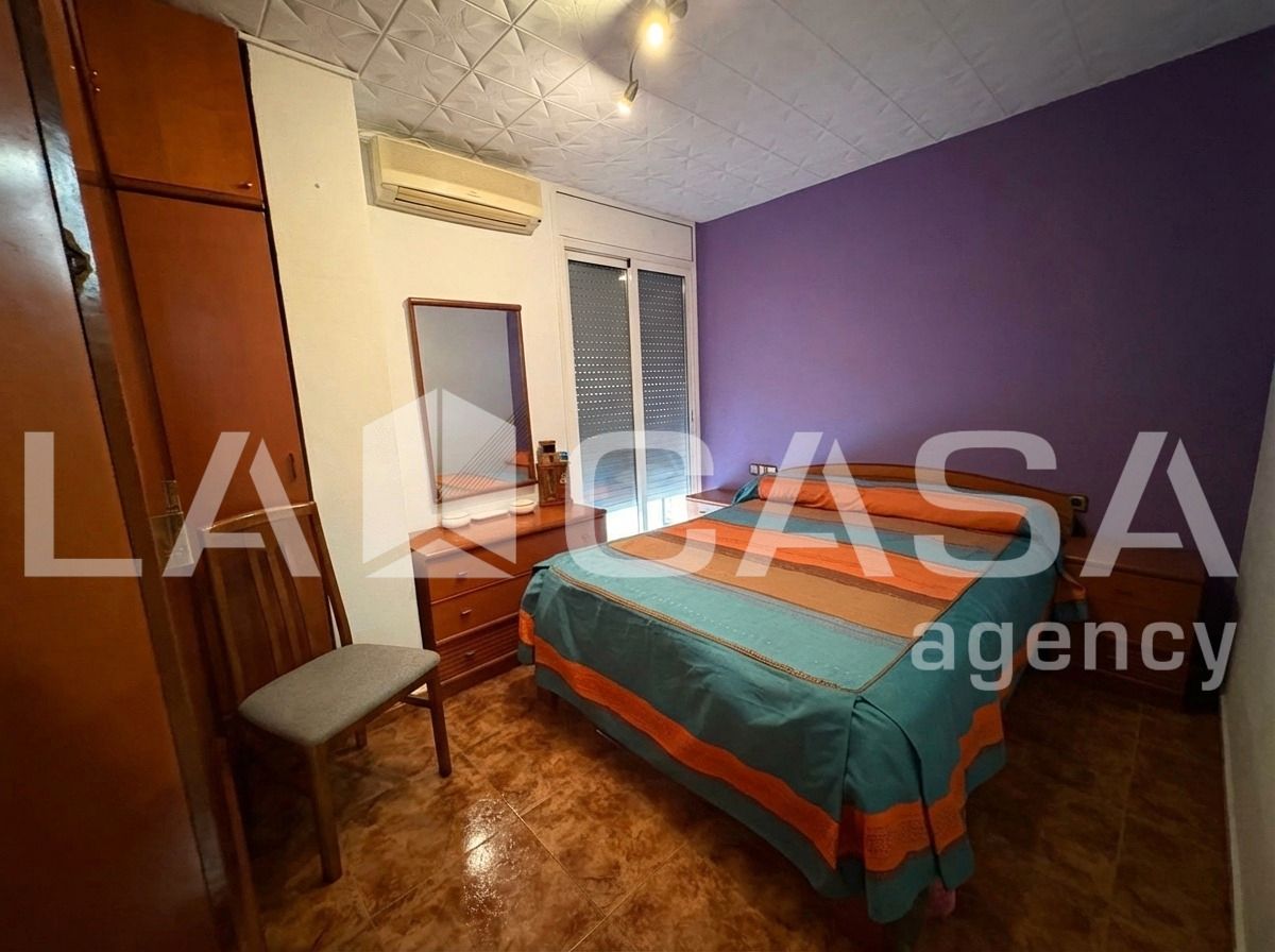 Dormitori de Pis en venda en  Barcelona Capital amb Balcó