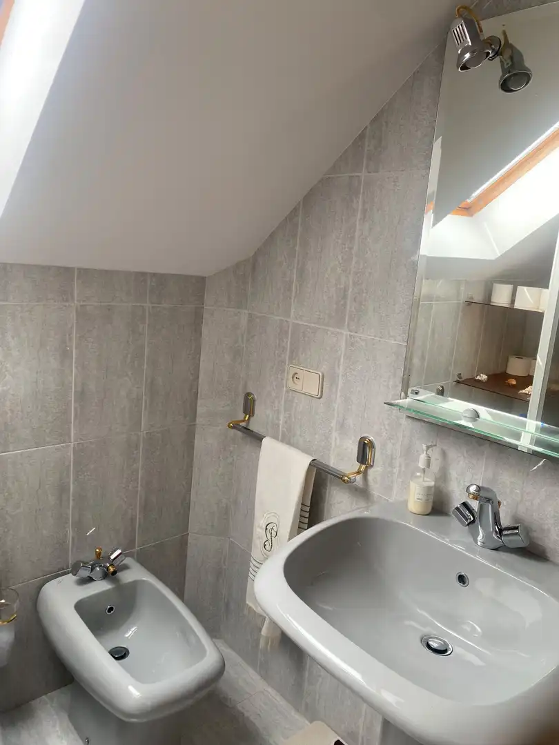Baño de Casa o chalet en venta en Lugo con Calefacción, Piscina y Amueblado