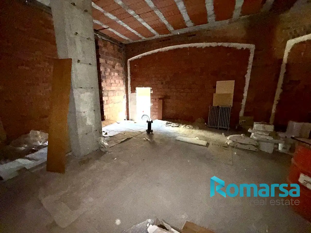 Local comercial en venta en Calle Capitán Peñas, imagen 8