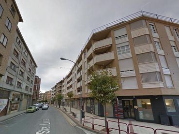 Piso con balcón en venta en Calle SANTA LUCIA