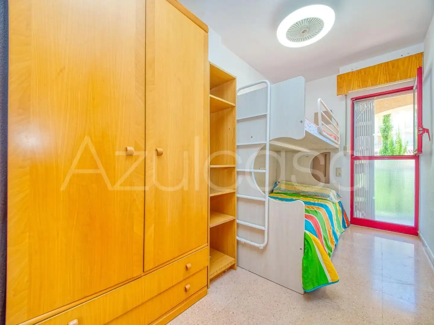 Schlafzimmer von Maisonette zum Verkauf in El Campello mit Klimaanlage, Abstellraum und Gemeinschaftspool