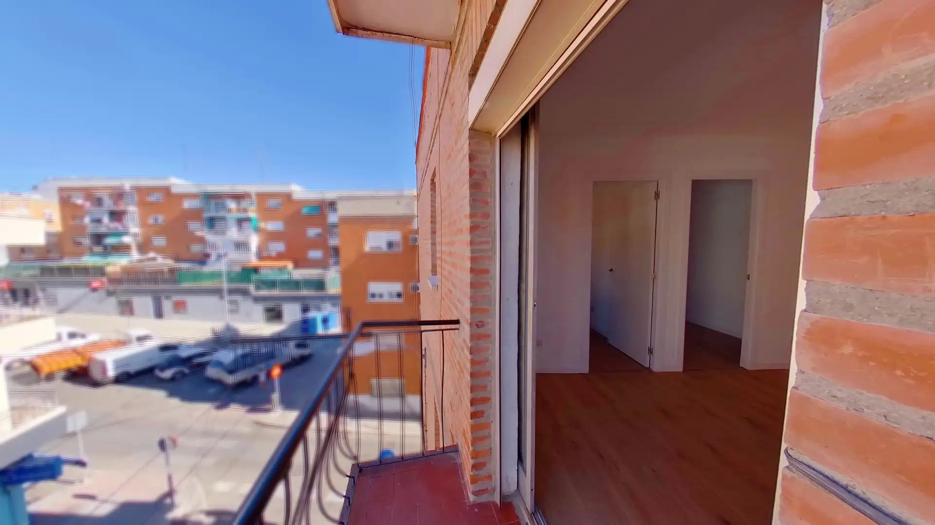 Terrasse von Wohnung zur Miete in  Madrid Capital mit Terrasse, Ofen und Haustiere erlaubt