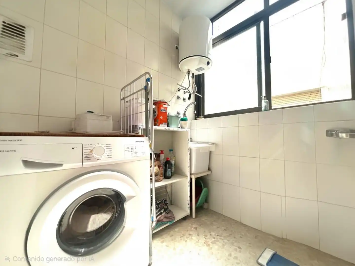 Baño de Piso en venta en El Ejido con Amueblado y Balcón