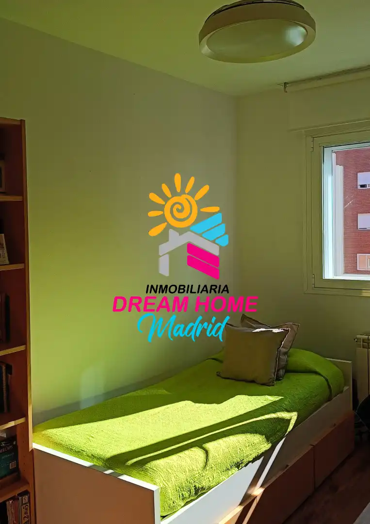 Außenansicht von Wohnung zum Verkauf in Fuenlabrada mit Klimaanlage, Heizung und Privatgarten