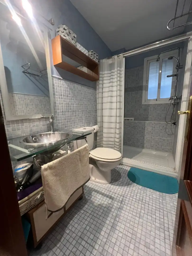 Casa con terraza en venta en Caballero Bonald - San José Obrero - Guadalcacín, imagen 5