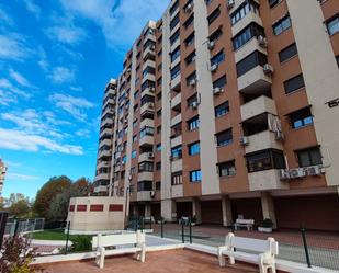 Vista exterior de Pis de lloguer en  Madrid Capital amb Calefacció, Parquet i Terrassa