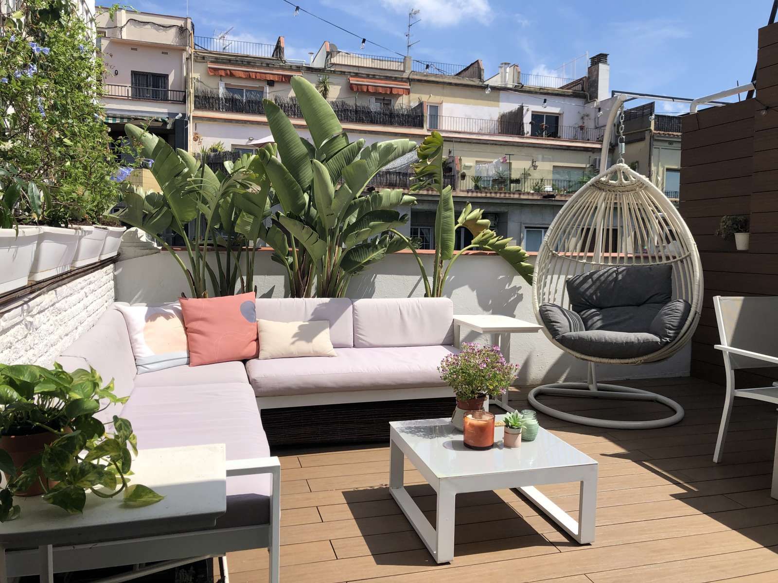 Terrassa de Apartament per a compartir en  Barcelona Capital amb Aire condicionat i Terrassa