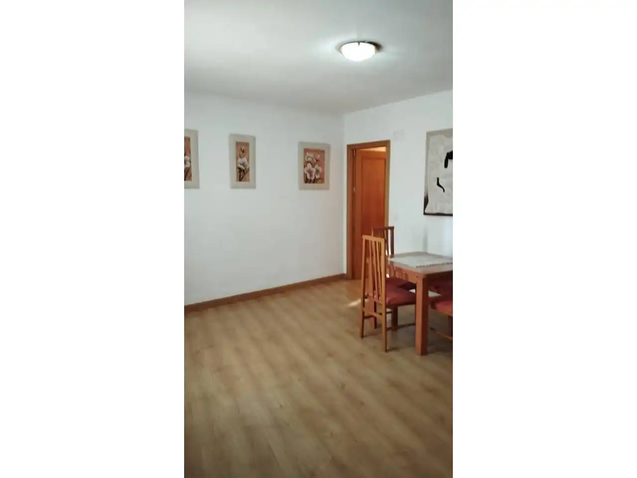 Piso en venta en Ocaña con Calefacción, Parquet y Amueblado