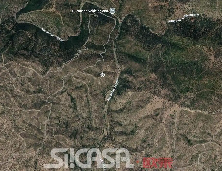 Residential for sale in Cardeña