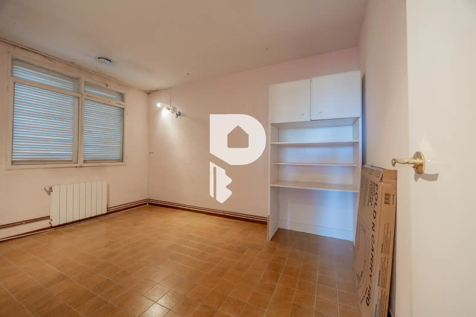 Houses for sale in Pallejà  with Air Conditioner, Heating and Private garden