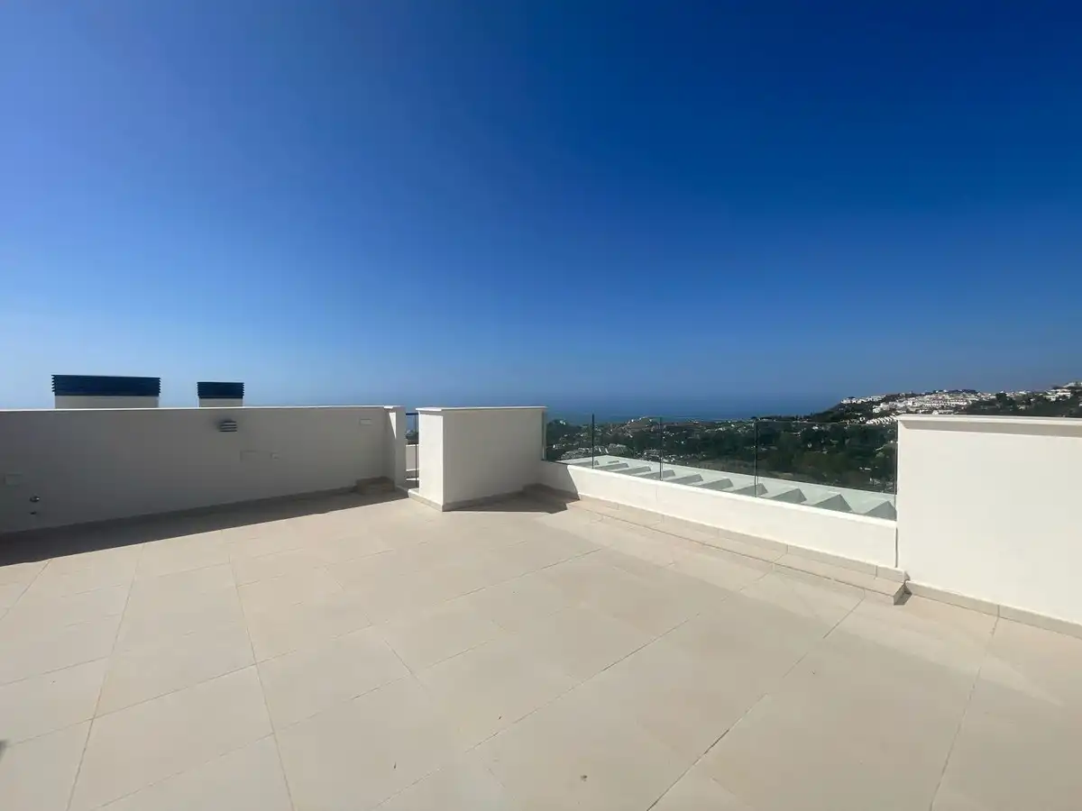 Penthouse with pool for sale in rocas blancas, imagen 8