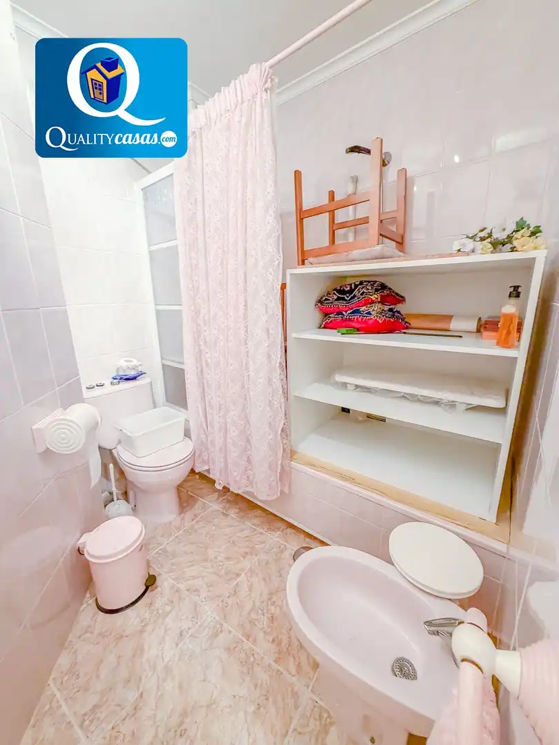 Badezimmer von Wohnung zum Verkauf in Elda mit Klimaanlage
