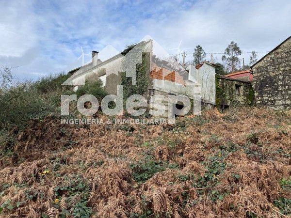 Casa-chalet en Venta en Covelo