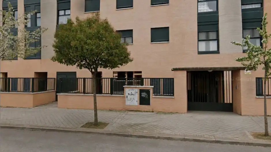 Einzelparkplatz mit Aufzug zur Miete in Universidad - Hospital
