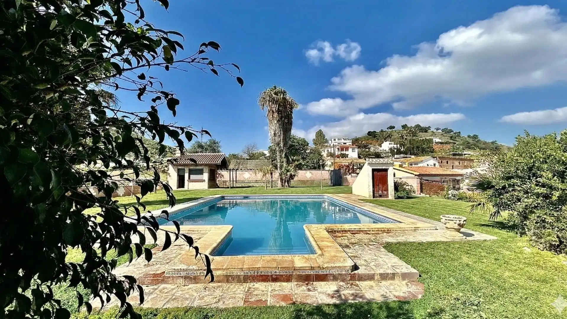 Piscina de Casa o chalet en venta en Vélez-Málaga