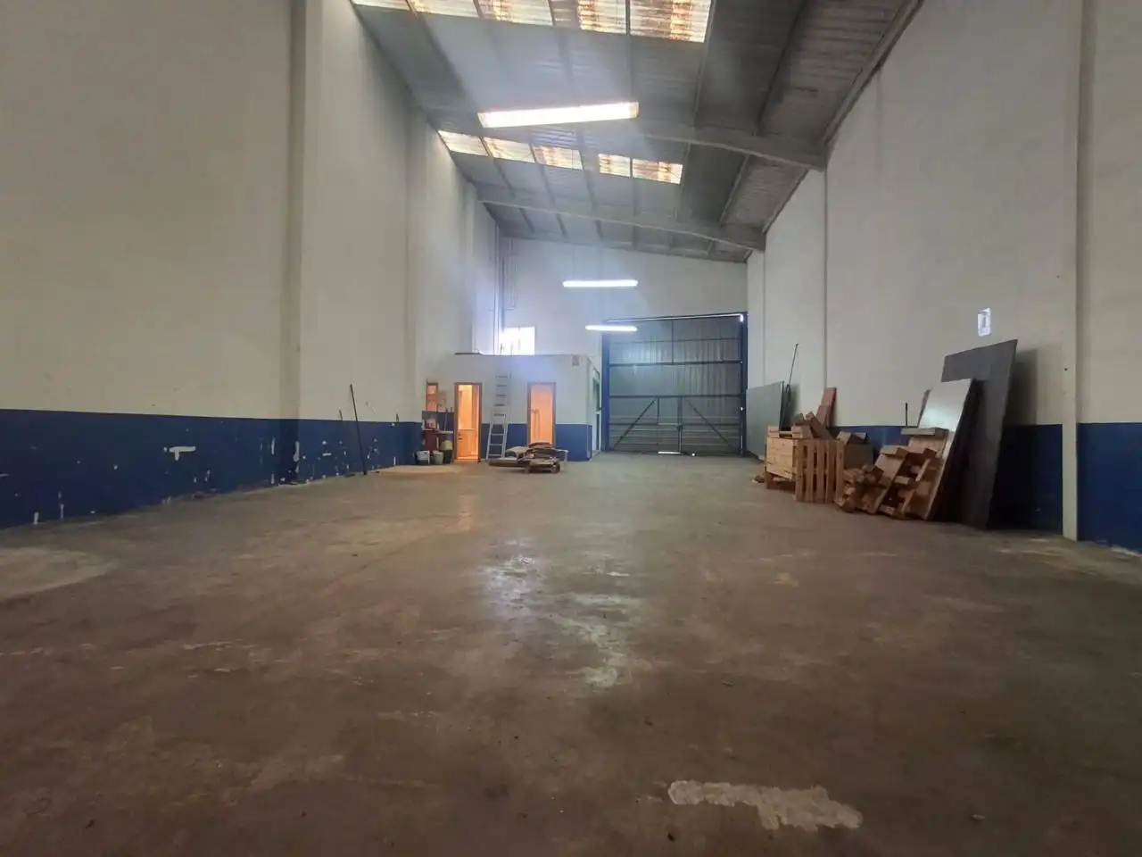Nau industrial en venda en Aldaia amb Alarma