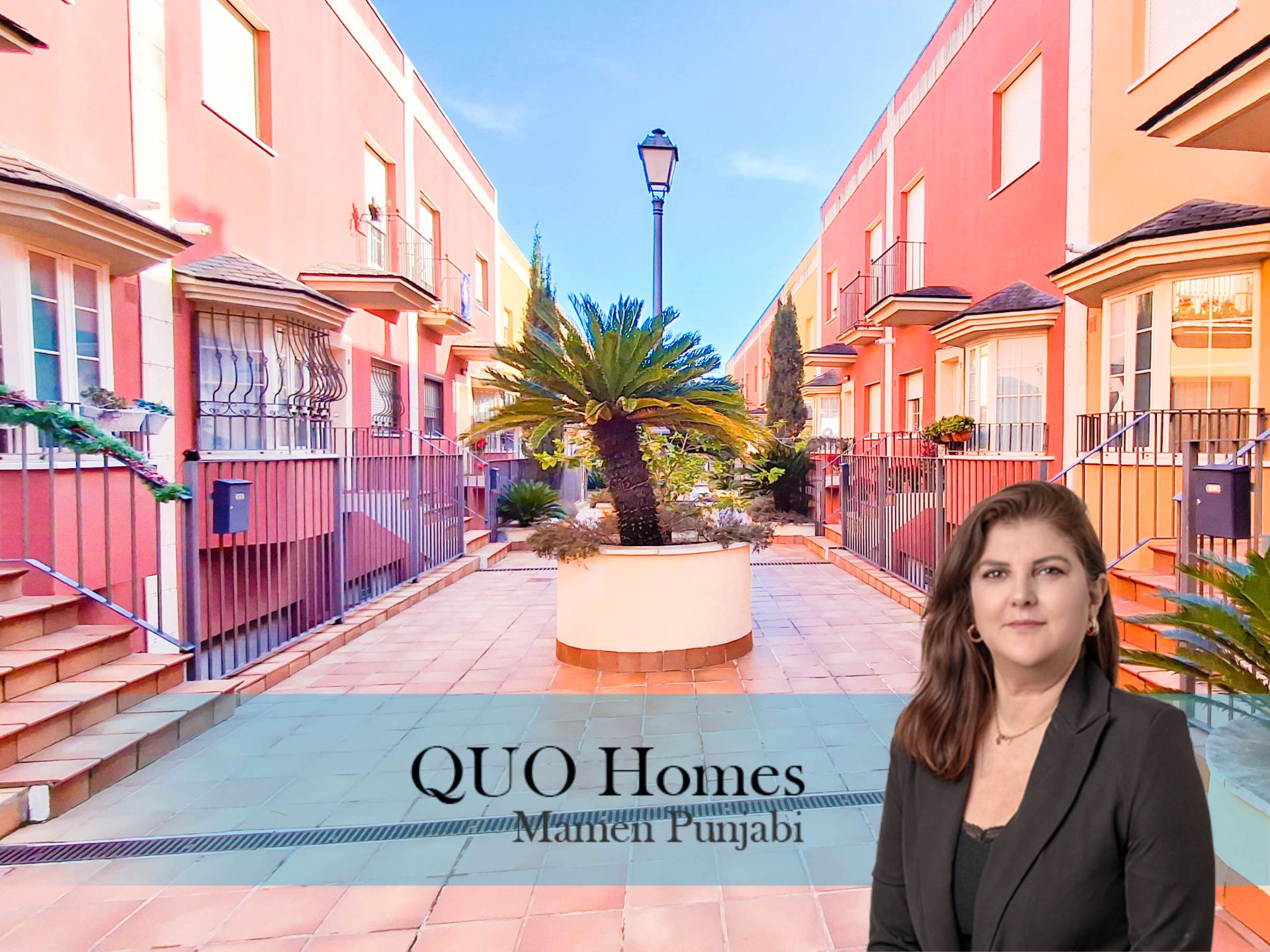 Vista exterior de Casa adosada en venda en Jerez de la Frontera amb Aire condicionat, Calefacció i Jardí privat