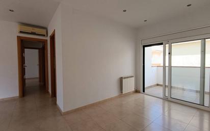 Flat for sale in Cubelles  with Air Conditioner and Balcony