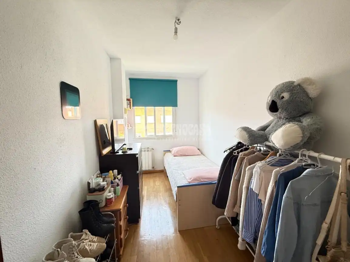 Habitación de Piso en venta en Madrid con Aire acondicionado y Calefacción