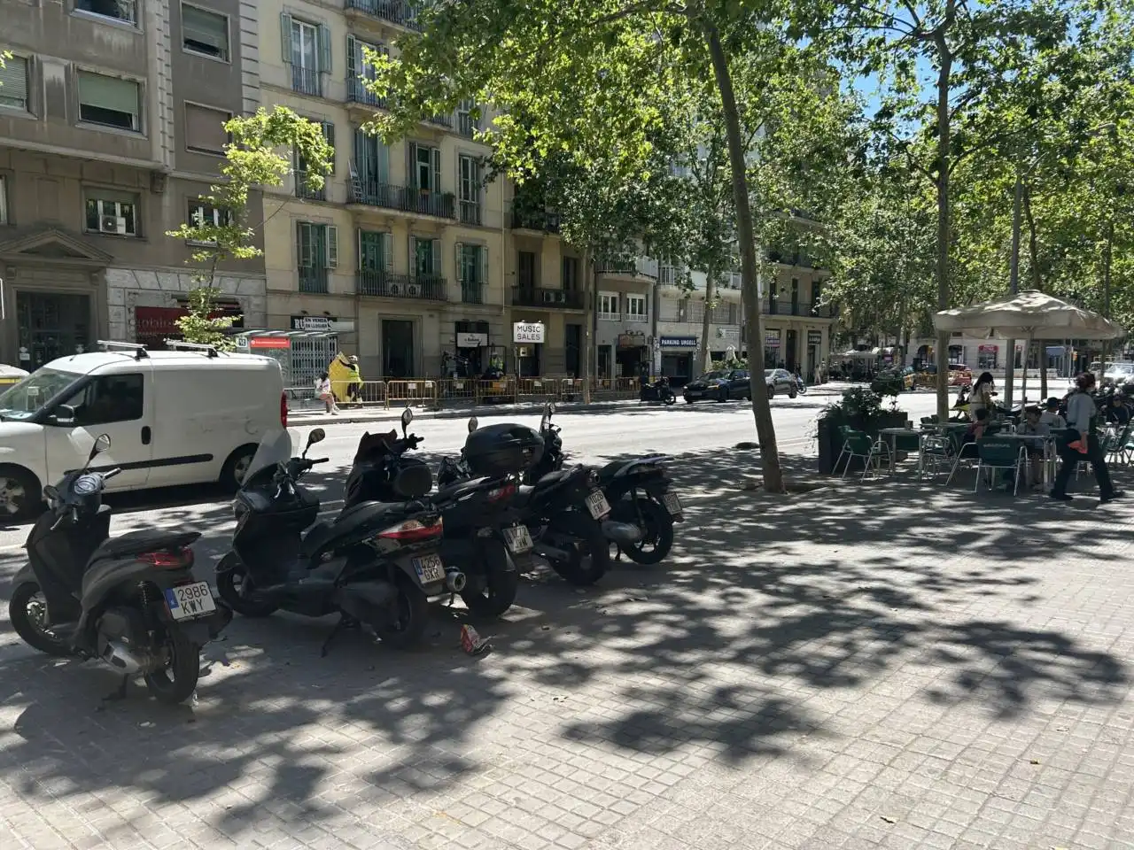 Vista exterior de Garatge de lloguer en Barcelona