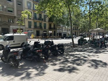 Individual de lloguer a Calle Comte d´Urgell 37
