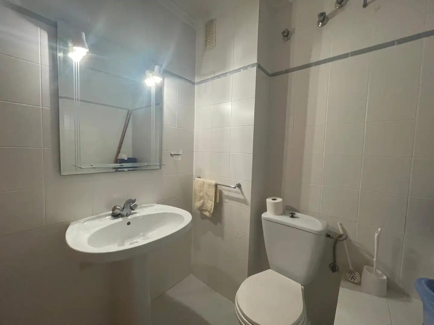 Badezimmer von Wohnung zum Verkauf in Torrevieja mit Terrasse, Möbliert und Ofen