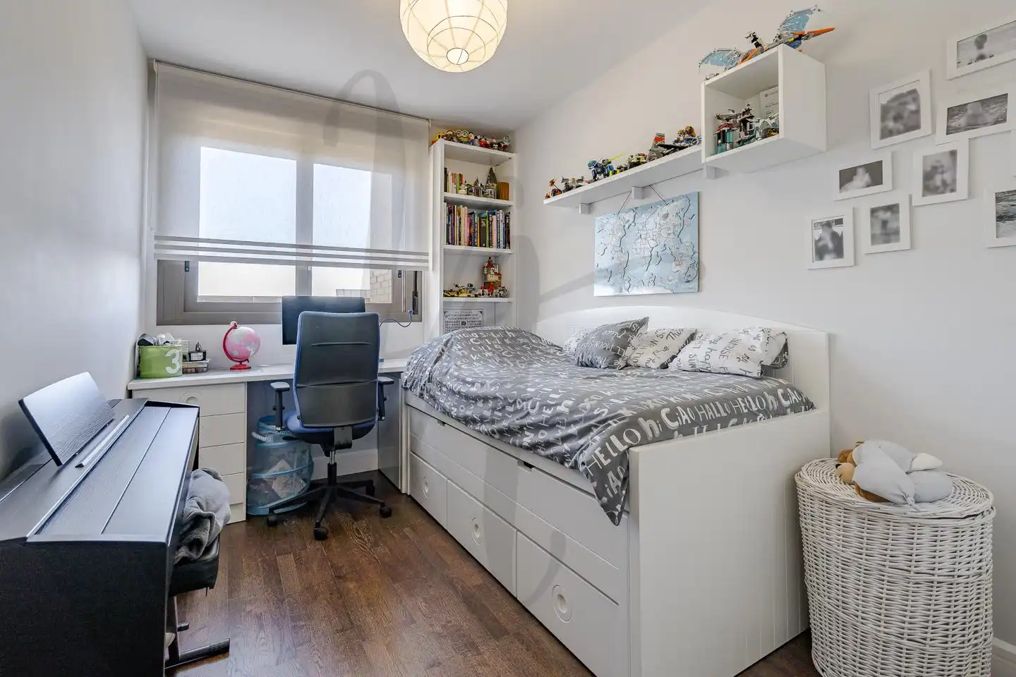 Habitación de Ático en venta en San Sebastián de los Reyes con Aire acondicionado, Calefacción y Terraza