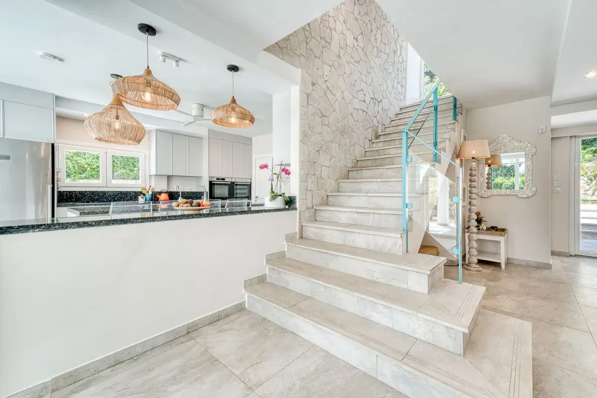 Houses for sale in Marbella  with Air Conditioner, Private garden and Terrace