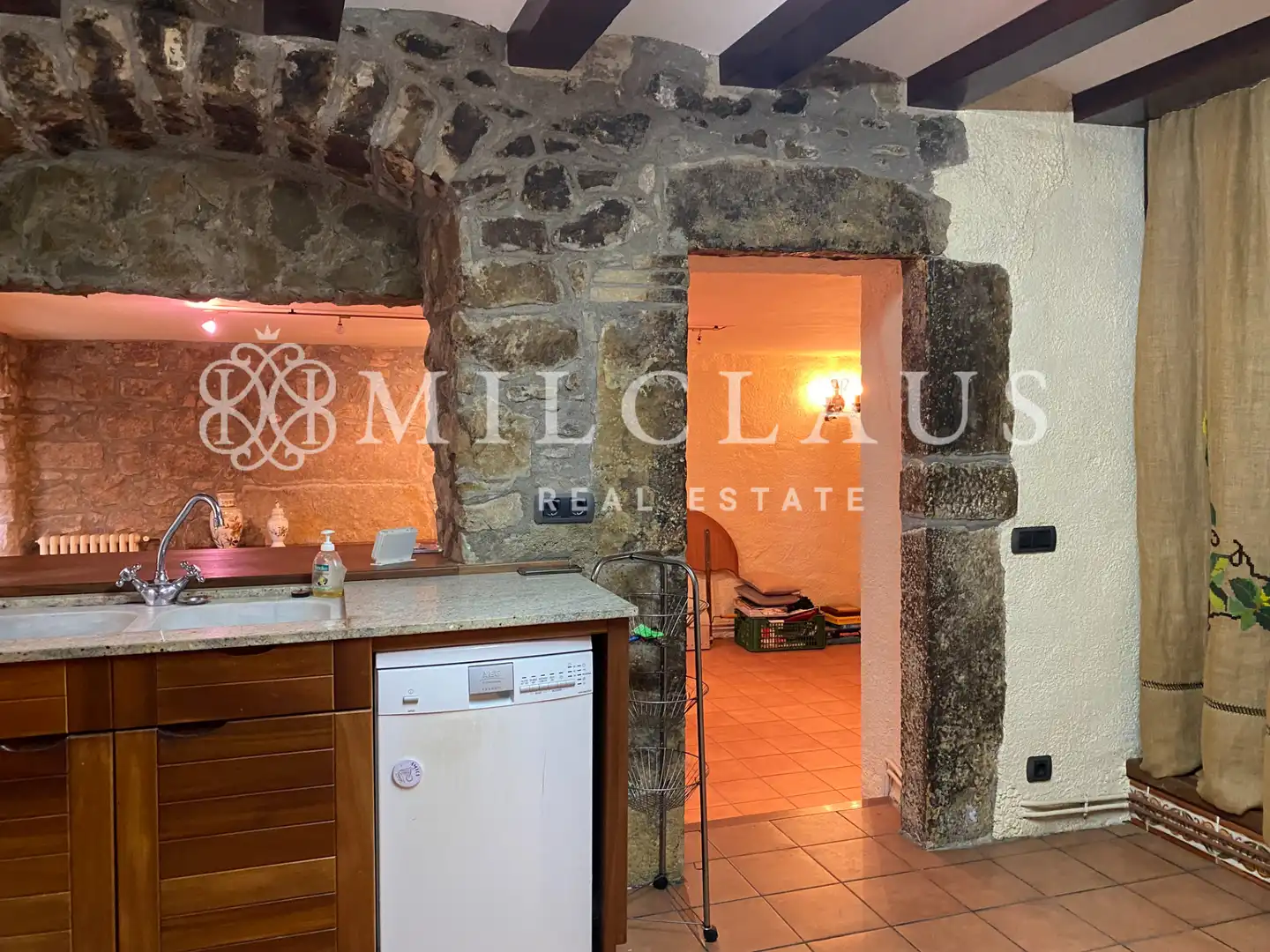 Cuina de Casa o xalet de lloguer en Talamanca amb Calefacció, Parquet i Forn