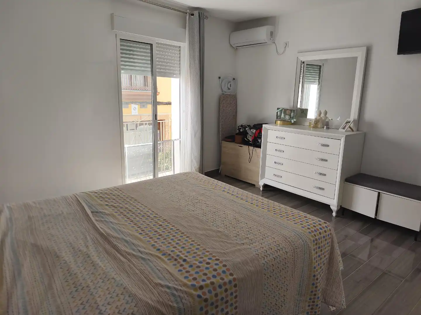 Habitación de Casa adosada en venta en Andújar con Aire acondicionado, Calefacción y Terraza