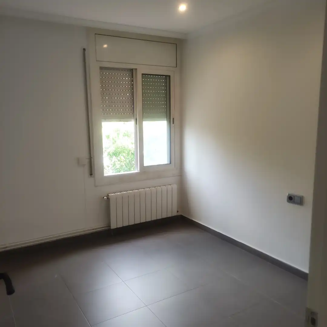 Flat with terrace for sale in Carrer de la Indústria 42, imagen 17