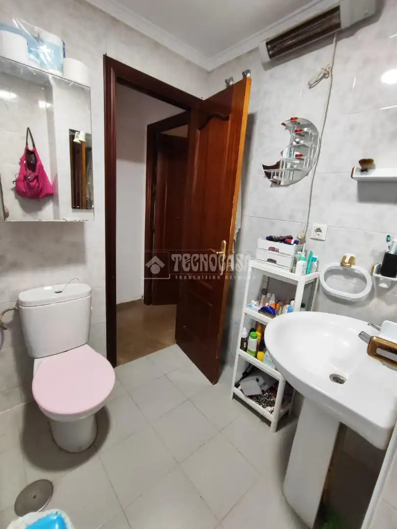 Piso en venta en Cobreros Viejo
