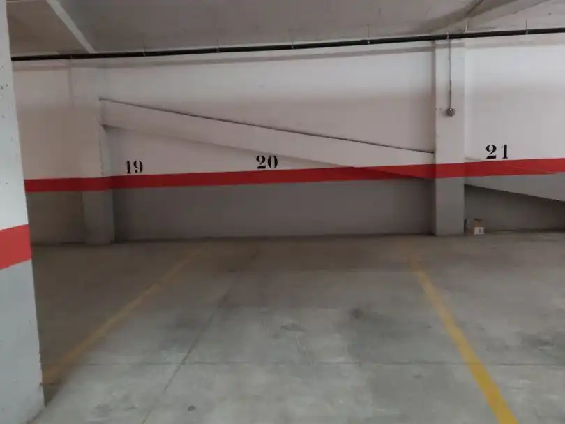 Aparcamiento en alquiler en Avda Ronda Sur 14, imagen 5
