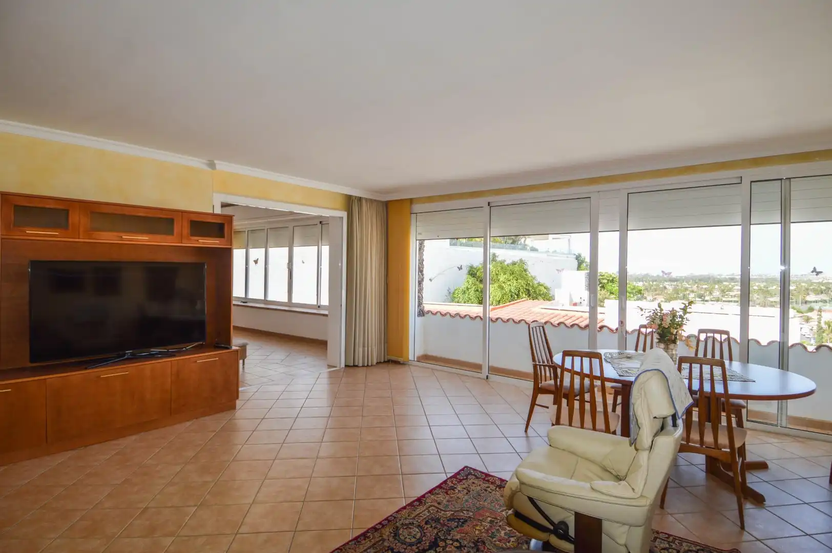 Living room of Houses for sale in San Bartolomé de Tirajana  with Air Conditioner and Terrace