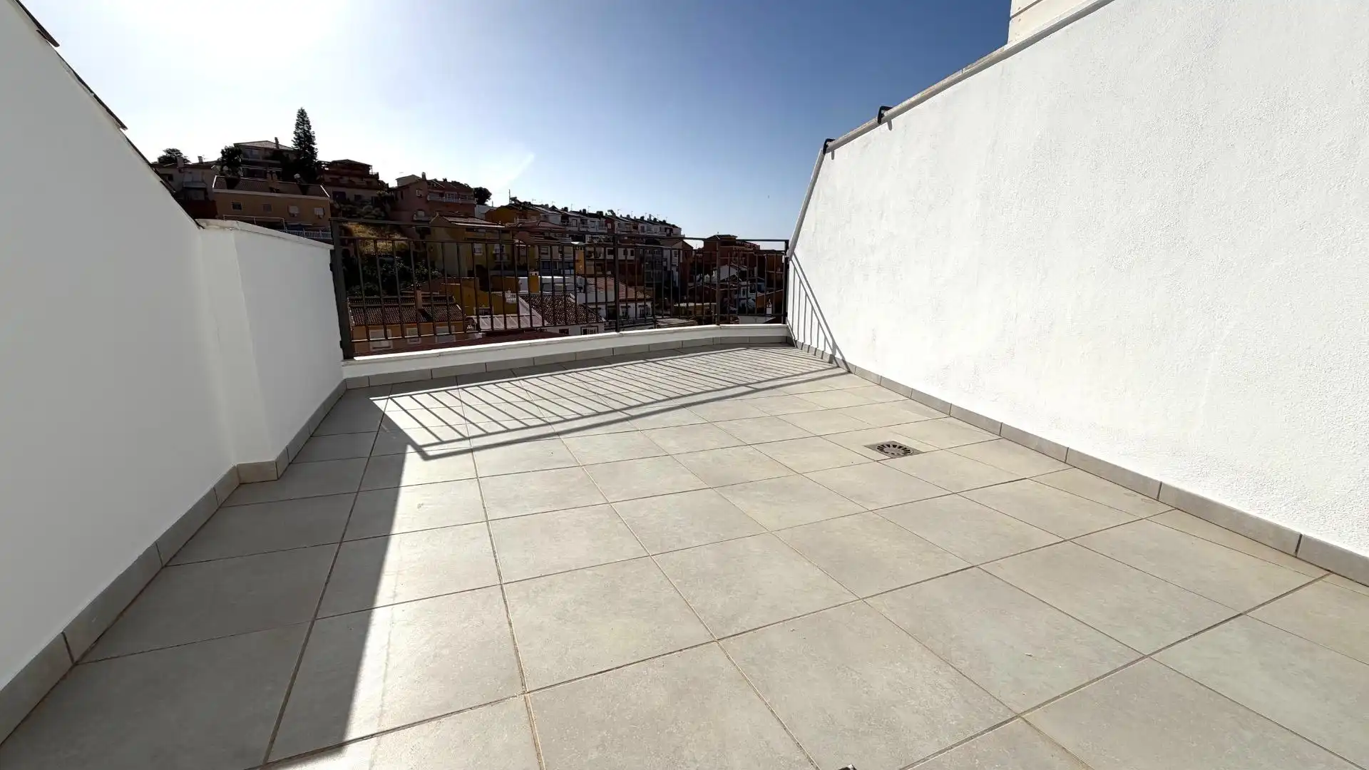Maisonette zur Miete in Calle Calle Juan Latino, 2, Fuente Alegre - El Chaparral - Los Morales