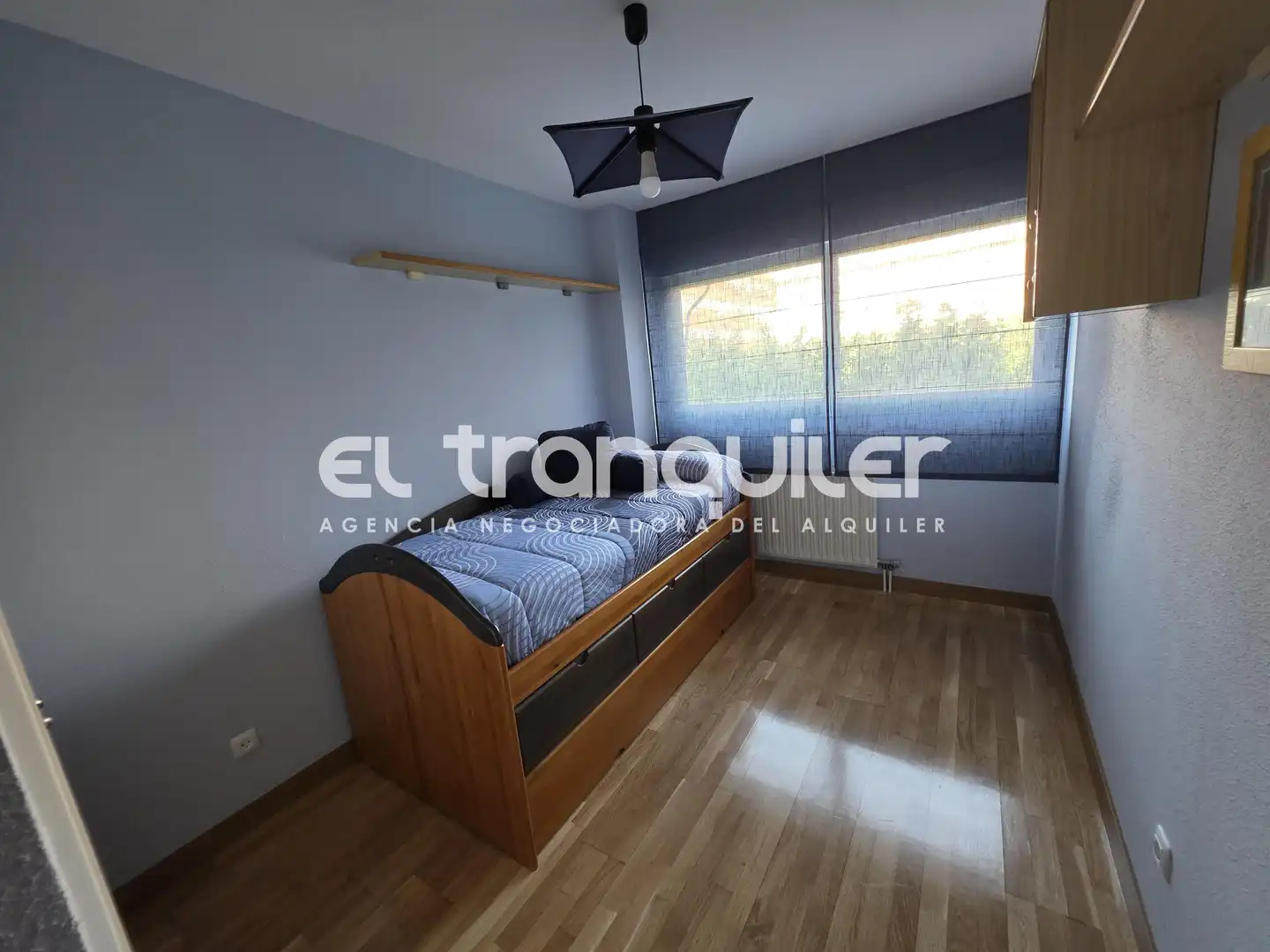Habitación de Piso de alquiler en Madrid con Aire acondicionado, Parquet y Amueblado