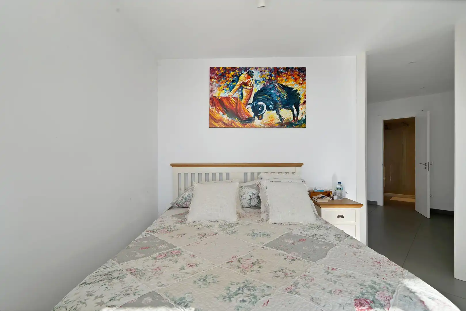 Habitación de Apartamento en venta en Marbella con Calefacción, Terraza y Piscina comunitaria