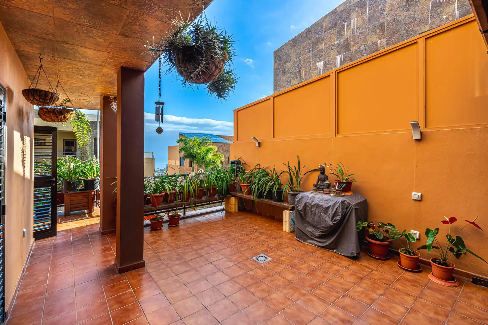 Terrace of Detached homes for sale in Los Realejos  with Parquet flooring, Terrace and Storage room