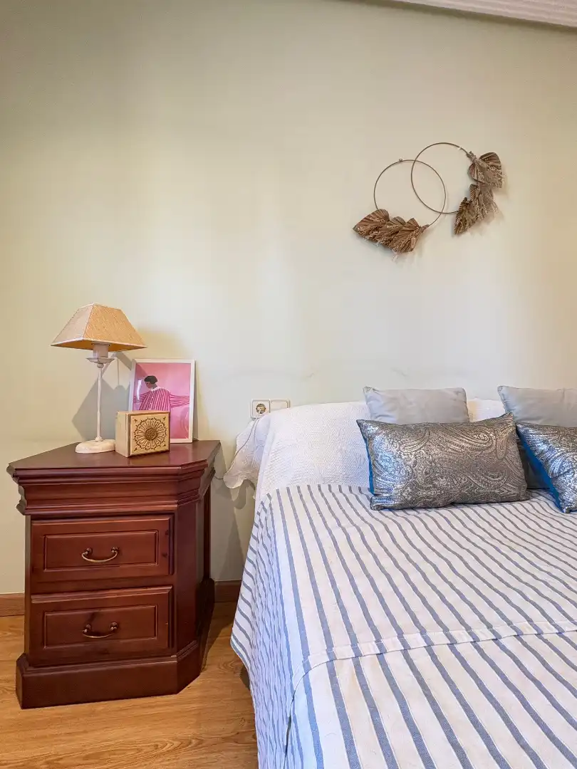 Habitación de Apartamento en venta en Arnedo con Calefacción, Parquet y Trastero