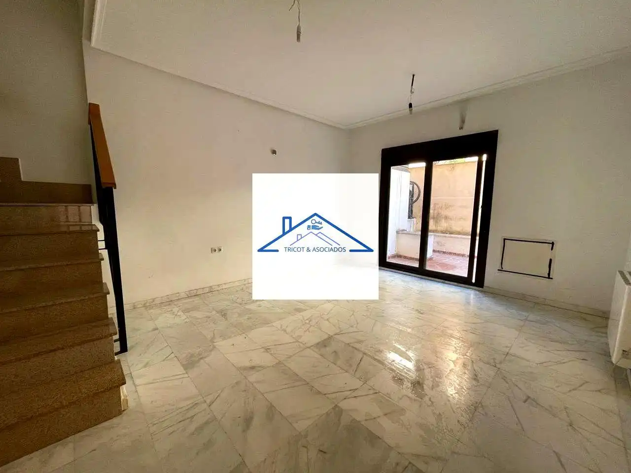 Vista exterior de Planta baja en venta en Ocaña con Calefacción