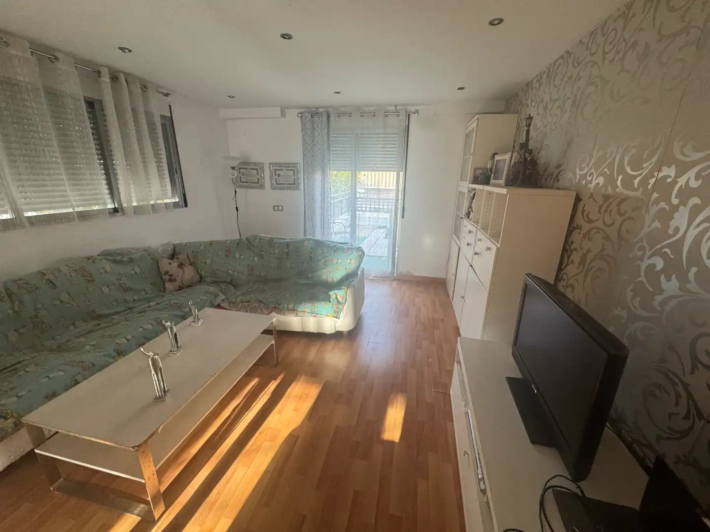 Sala de estar de Casa o chalet en venta en Alcázar de San Juan con Aire acondicionado, Calefacción y Parquet