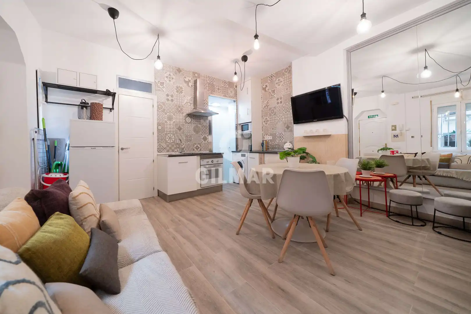 Schlafzimmer von Erdgeschoss zum Verkauf in Madrid mit Heizung