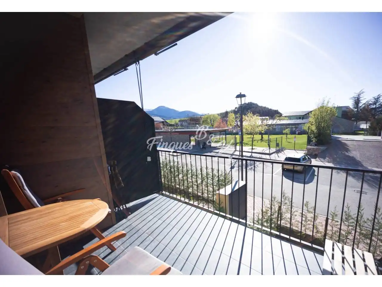 Terraza de Apartamento en venta en Bellver de Cerdanya con Aire acondicionado, Calefacción y Parquet