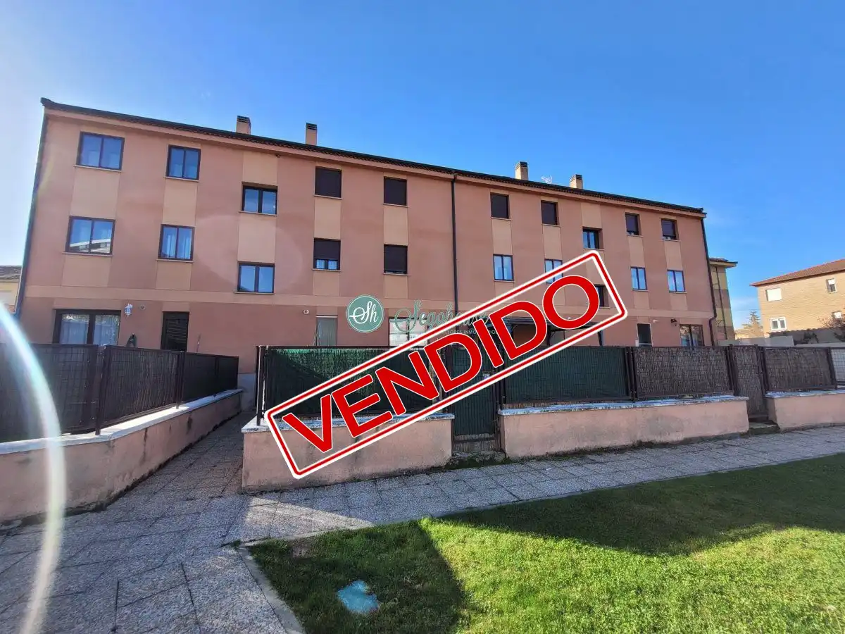 Piso en venta en Palazuelos de Eresma