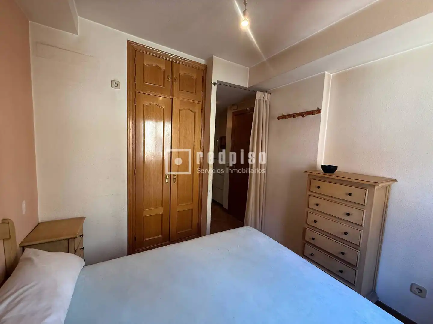 Habitación de Apartamento en venta en Madrid con Calefacción, Parquet y Terraza